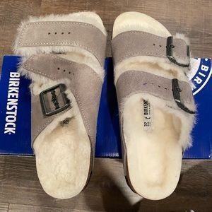 Lined Birkenstock’s *new*